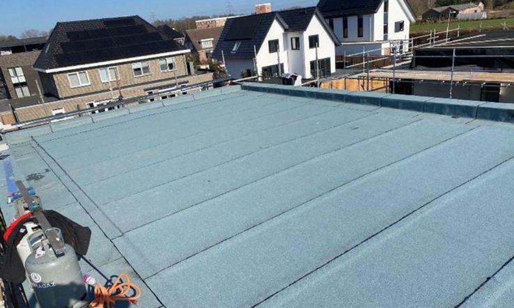 Nieuw dak in Wapenveld laten aanleggen Geheel nieuw plat dak aangelegd